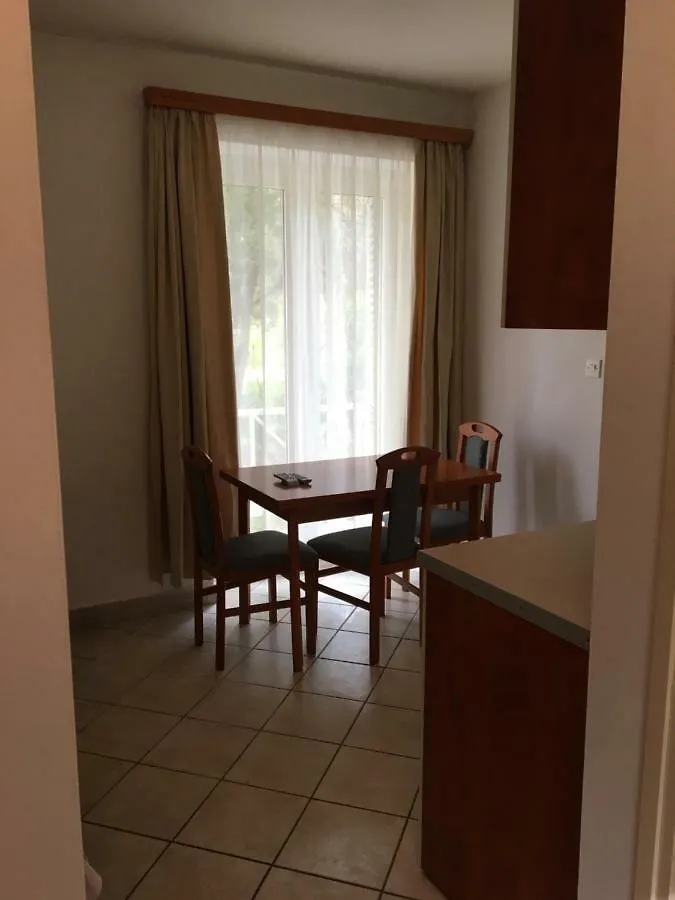 Rosemary Apartments & Rooms مالي لوشينغْ بيت ضيافة