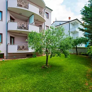 Affittacamere Apartments&rooms Camaiore Rovigno